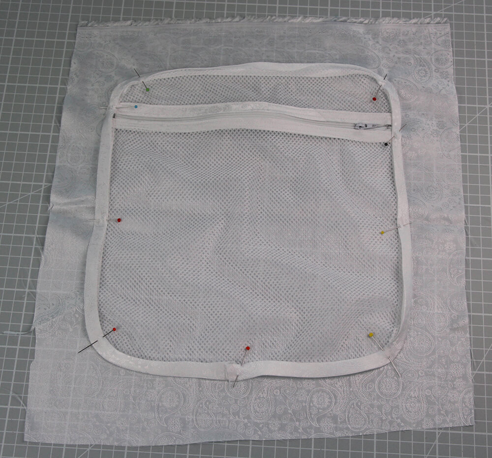 Tasche mit Reißverschluss nähen für IKEA Godmorgon - 03 Innentasche aufsetzten