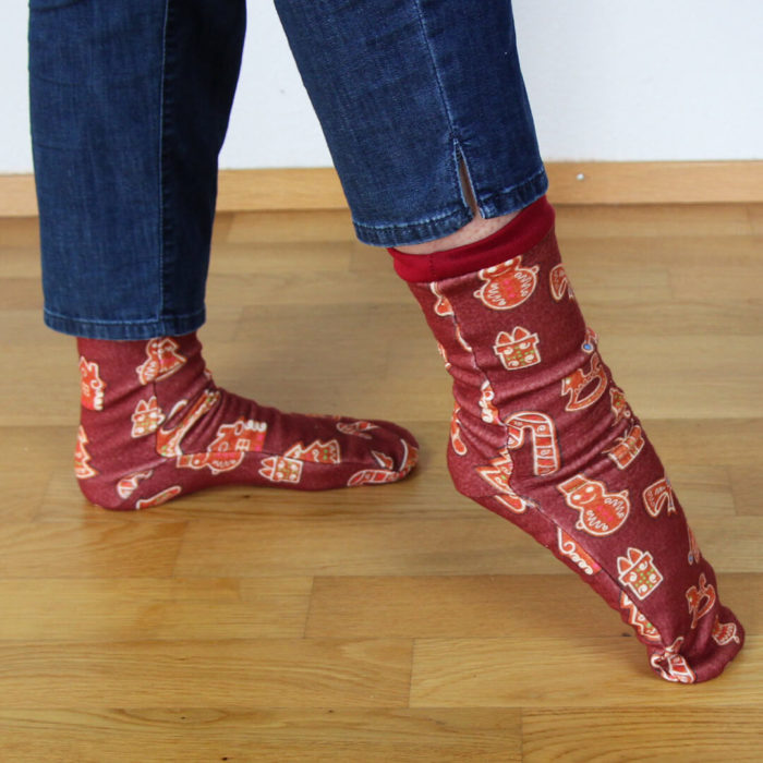 Schnittmuster Socken Nikki - 03 Einfache Socken aus Stoffresten nähen für Anfänger