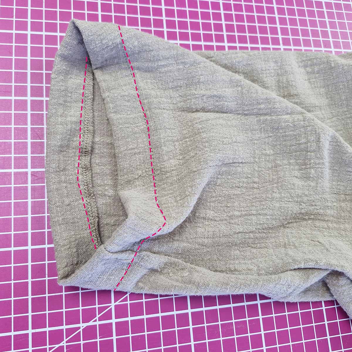 Saum beim Leinenkleid Maya nähen